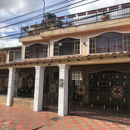 Hotel L&L Mansion Bogota Ngoại thất bức ảnh